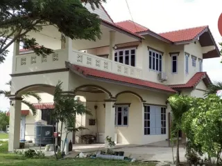 For sale 4 ベッドルーム house in Mueang Phetchaburi, Phetchaburi