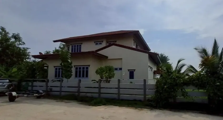 For sale 4 ベッドルーム house in Mueang Phetchaburi, Phetchaburi