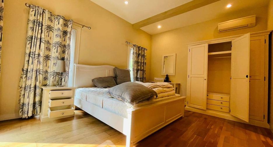 For rent 3 bedrooms house in Jomtien, Pattaya