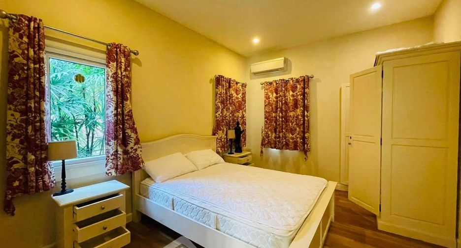 For rent 3 bedrooms house in Jomtien, Pattaya
