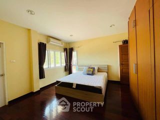 À louer 3 chambres maison à Bang Lamung, Chonburi