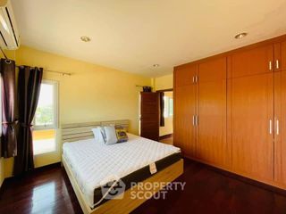 À louer 3 chambres maison à Bang Lamung, Chonburi