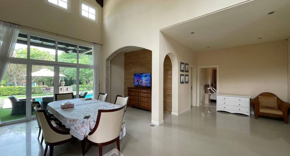 For rent 3 bedrooms house in Bang Lamung, Chonburi