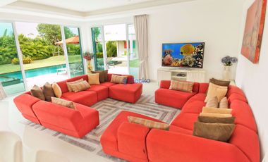 Casa en alquiler y en venta de 3 habitaciones en Bang Lamung, Chonburi