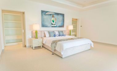 Casa en alquiler y en venta de 3 habitaciones en Bang Lamung, Chonburi