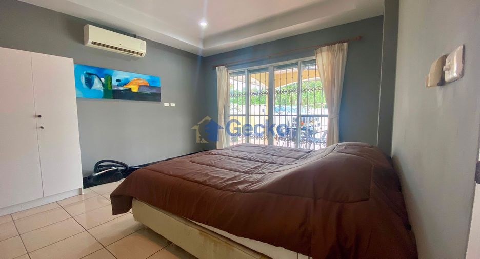 For rent 3 bedrooms house in Bang Lamung, Chonburi