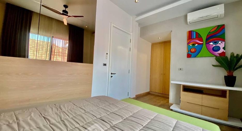 À louer 4 chambres villa à Bang Lamung, Chonburi