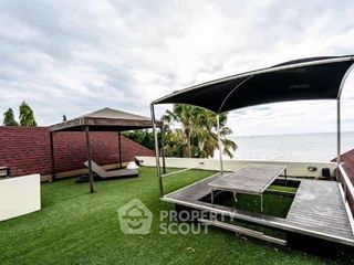 Haus zur Miete mit 5 Zimmer in Bang Lamung, Chonburi