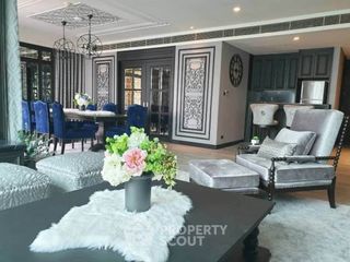 À louer 3 chambres condo à Pathum Wan, Bangkok