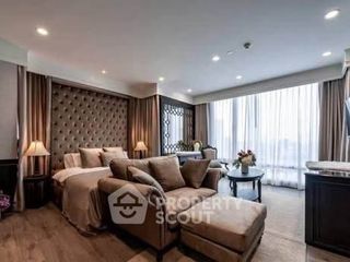 À louer 3 chambres condo à Pathum Wan, Bangkok