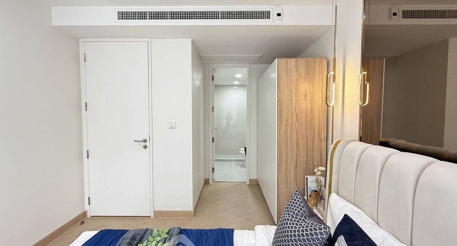 For rent 1 bed condo in Sathon, Bangkok