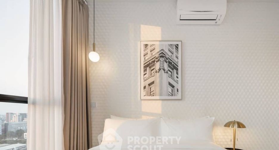 For rent 2 bedrooms condo in Ratchathewi, Bangkok