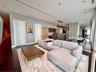 For rent 4 ベッドルーム condo in Sathon, Bangkok