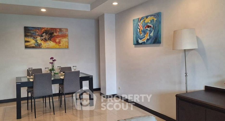 For rent 2 bedrooms condo in Watthana, Bangkok