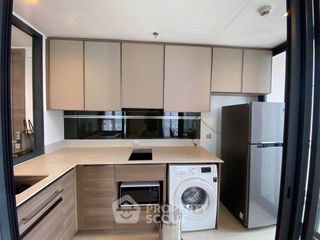 For rent 2 bedrooms condo in Phaya Thai, Bangkok