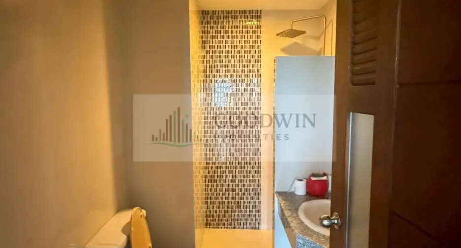 For rent and for sale 3 bedrooms condo in Na Jomtien, Pattaya