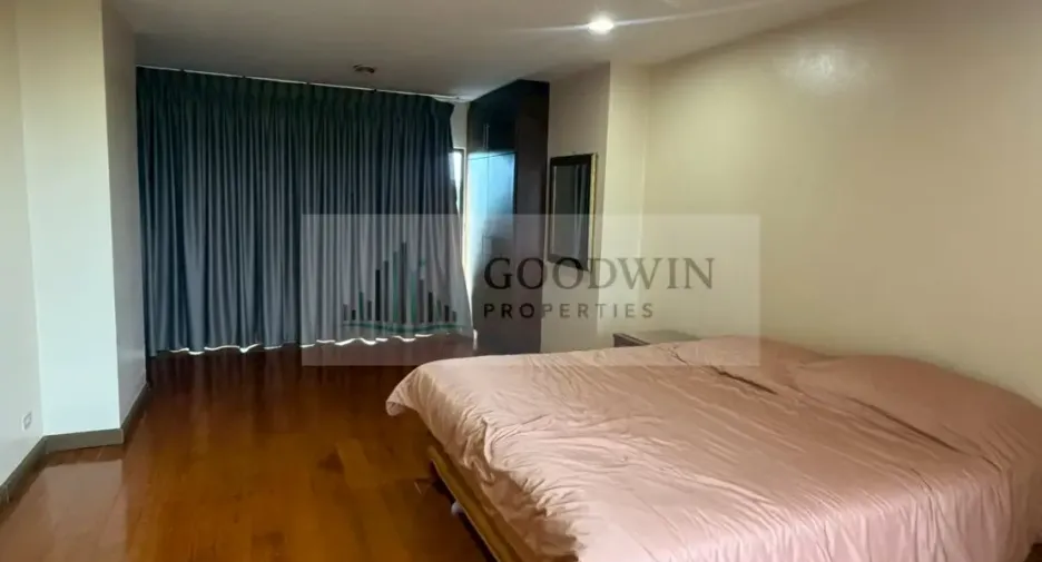 For rent and for sale 3 bedrooms condo in Na Jomtien, Pattaya