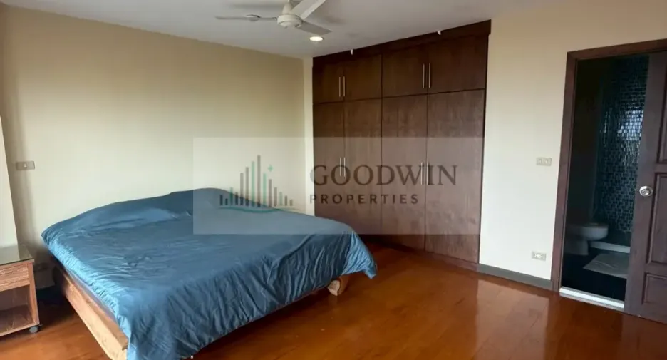 For rent and for sale 3 bedrooms condo in Na Jomtien, Pattaya