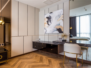 For sale 3 bedrooms condo in Khlong Toei, Bangkok