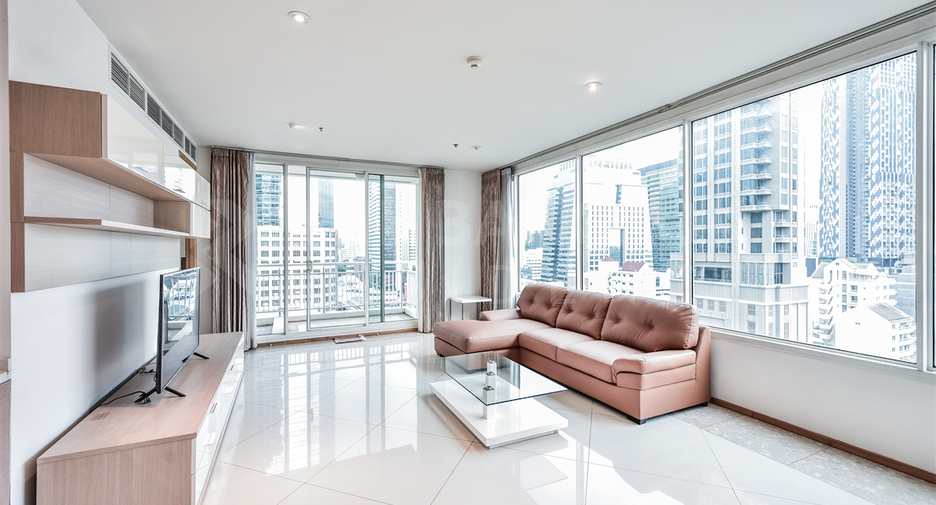 For sale 2 ベッドルーム condo in Sathon, Bangkok