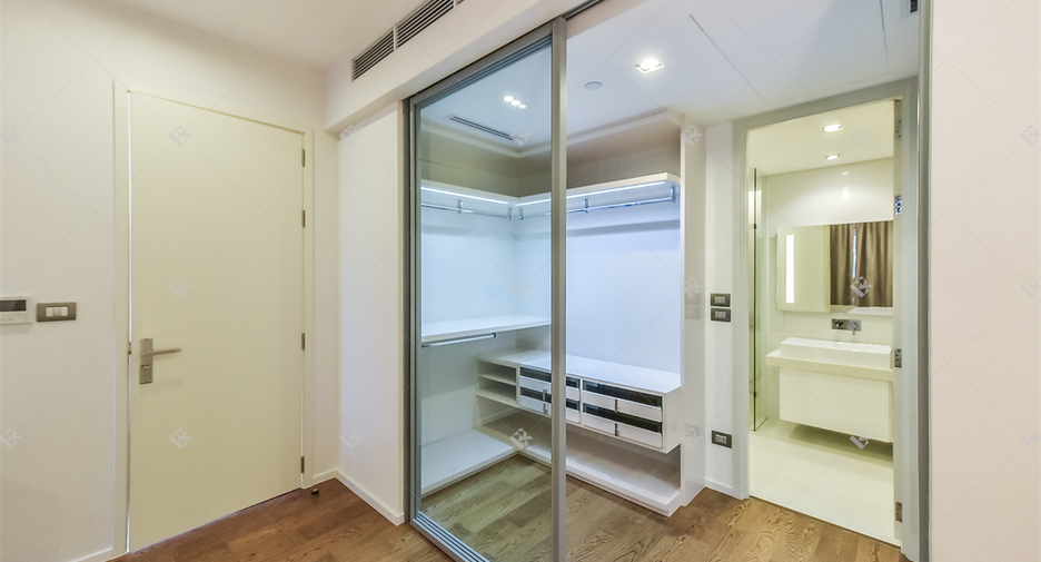 For rent 1 bed condo in Sathon, Bangkok
