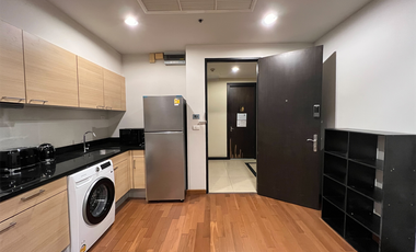 For rent 1 bed condo in Pathum Wan, Bangkok