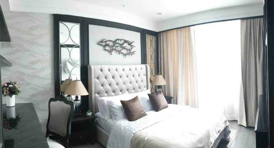 À louer 3 chambres condo à Pathum Wan, Bangkok