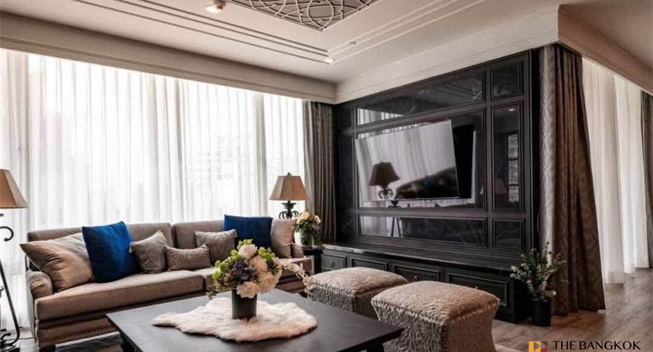 À louer 3 chambres condo à Pathum Wan, Bangkok