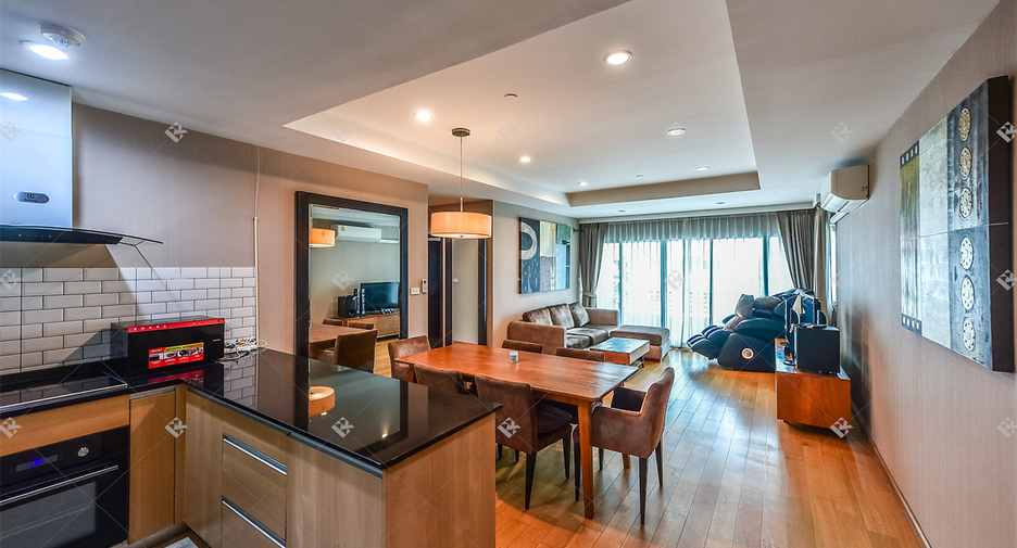 Condo en alquiler de 2 habitaciones en Sathon, Bangkok