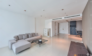 À louer 3 chambres condo à Pathum Wan, Bangkok