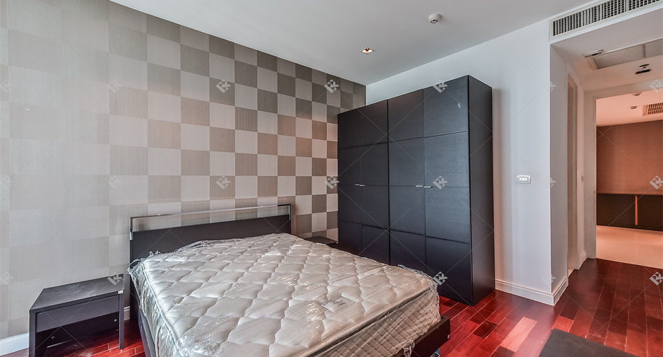 À louer 3 chambres condo à Pathum Wan, Bangkok