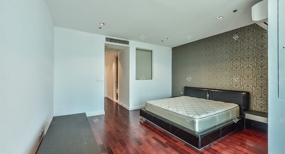 À louer 3 chambres condo à Pathum Wan, Bangkok
