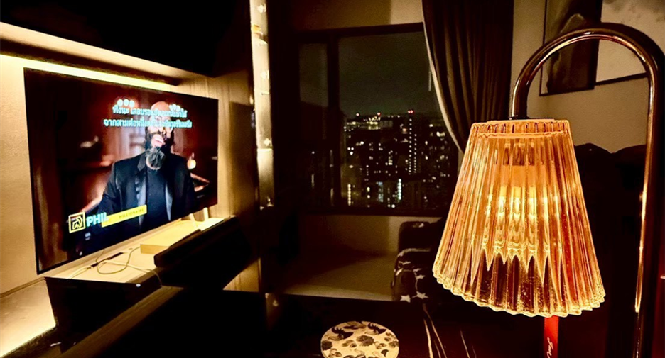 For sale 1 bed condo in Huai Khwang, Bangkok