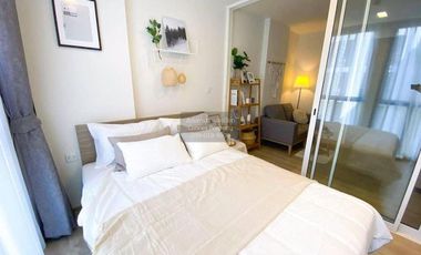 Condo en alquiler de 1 habitaciones en Phra Khanong, Bangkok