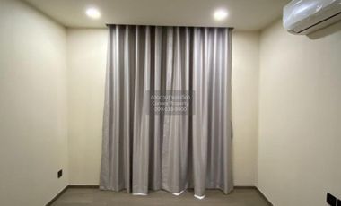 For rent 3 bedrooms condo in Pathum Wan, Bangkok