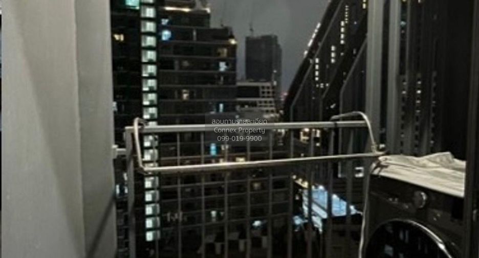Condo en alquiler de 1 habitaciones en Bang Rak, Bangkok