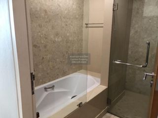 Condo en alquiler de 1 habitaciones en Bang Kho Laem, Bangkok