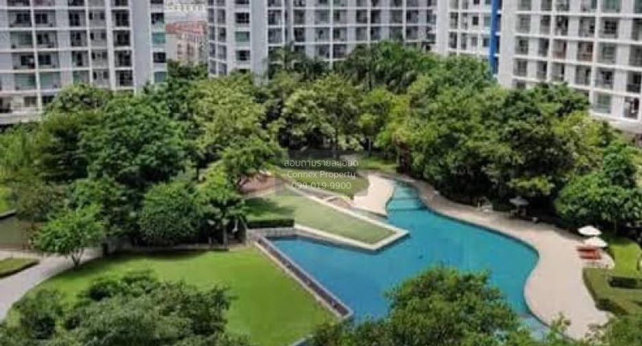 For rent 2 bedrooms condo in Bang Na, Bangkok