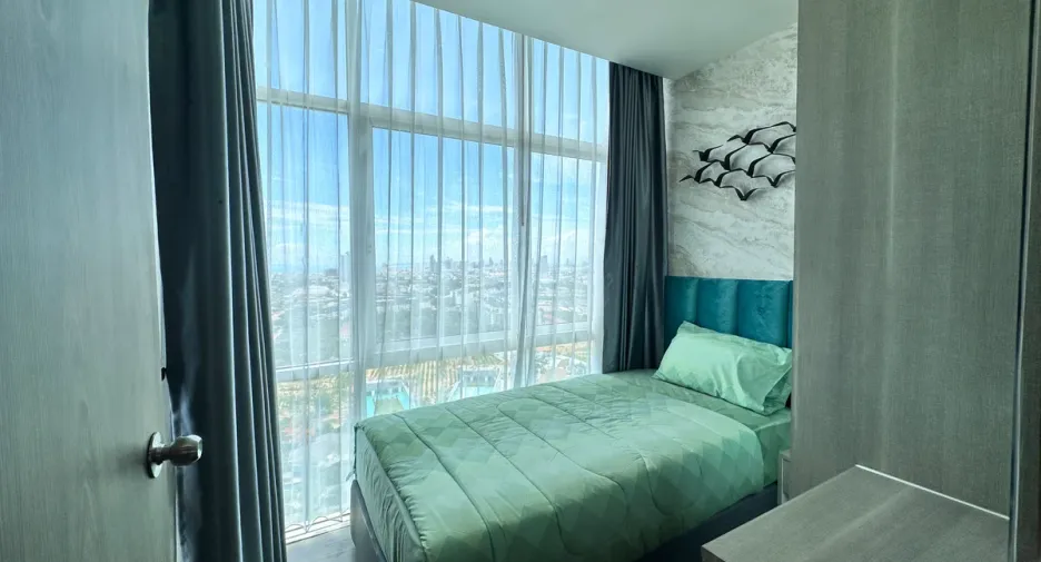 For sale 2 bedrooms condo in Jomtien, Pattaya