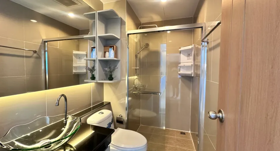 For sale 2 bedrooms condo in Jomtien, Pattaya