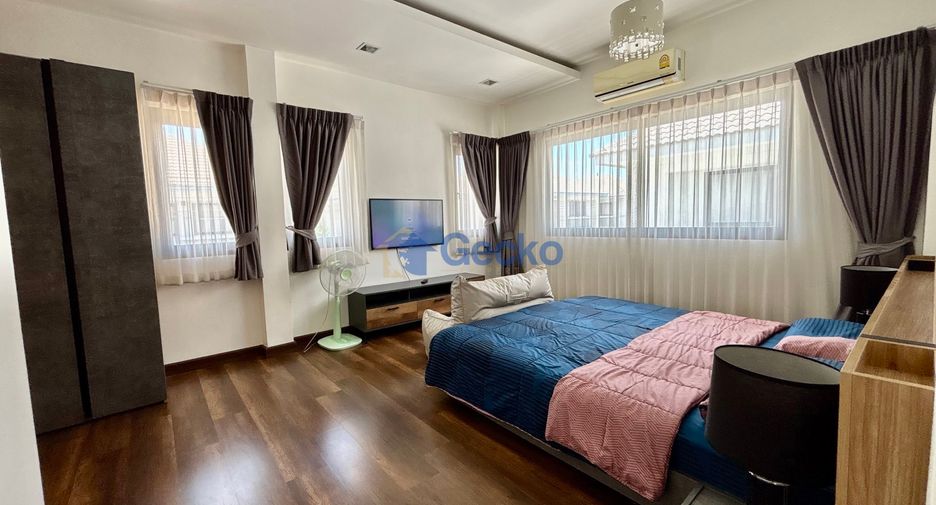For sale 3 bedrooms house in Bang Lamung, Chonburi