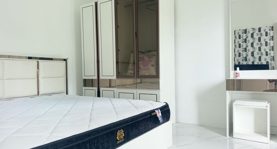 For rent 2 bedrooms house in Mueang Phuket, Phuket
