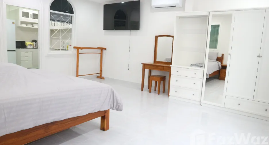 For rent 3 bedrooms house in Mueang Phuket, Phuket