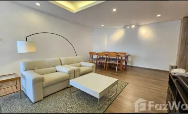 À louer 2 chambres condo à Watthana, Bangkok