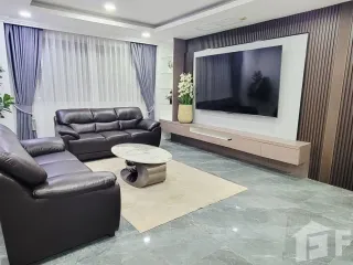 For rent 2 bedrooms condo in Bang Lamung, Chonburi