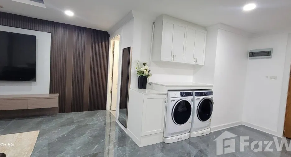 For rent 2 bedrooms condo in Bang Lamung, Chonburi