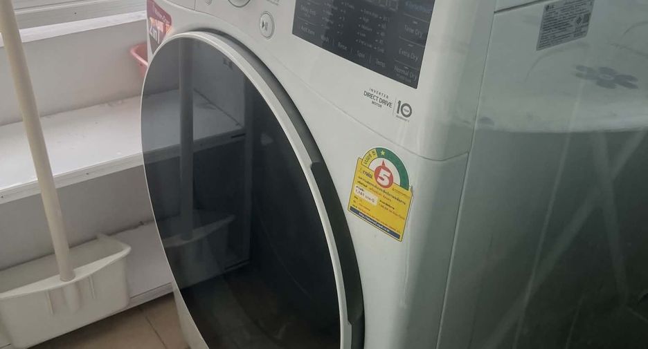 Condo en alquiler de 2 habitaciones en Wang Thonglang, Bangkok