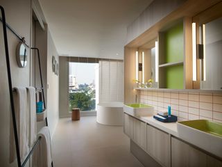 For rent 1 bed condo in Yan Nawa, Bangkok