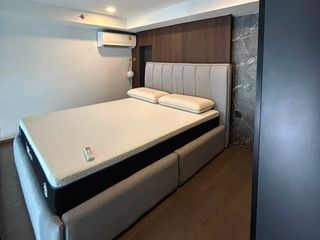 For rent 1 bed condo in Bang Rak, Bangkok