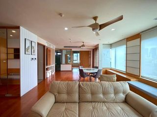 For rent 3 ベッドルーム condo in Yan Nawa, Bangkok